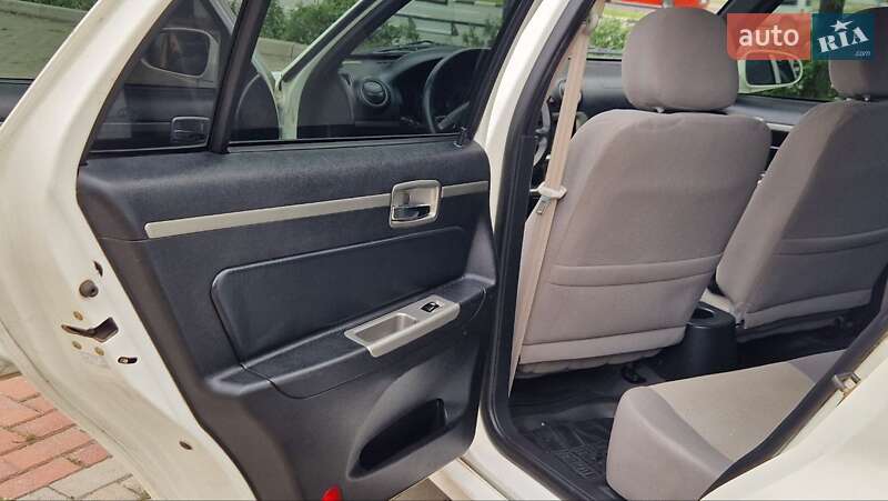 Хетчбек Geely MR 2009 в Харкові