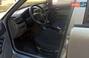 Хэтчбек Geely MR 2008 в 
