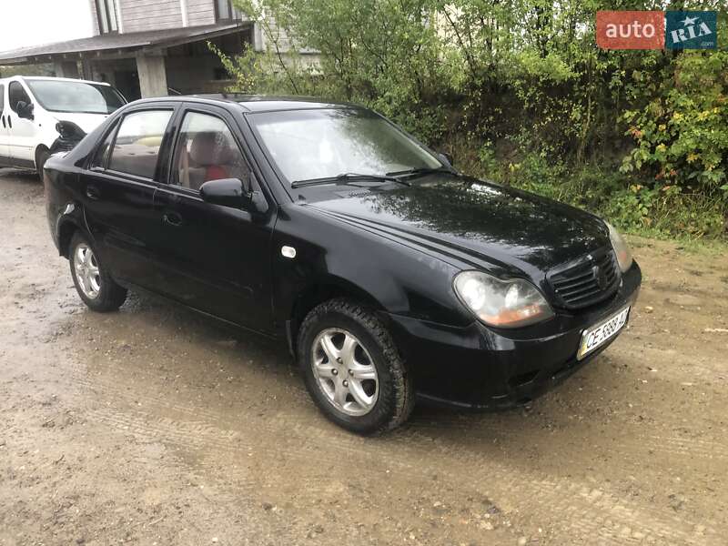 Хетчбек Geely MR 2008 в 