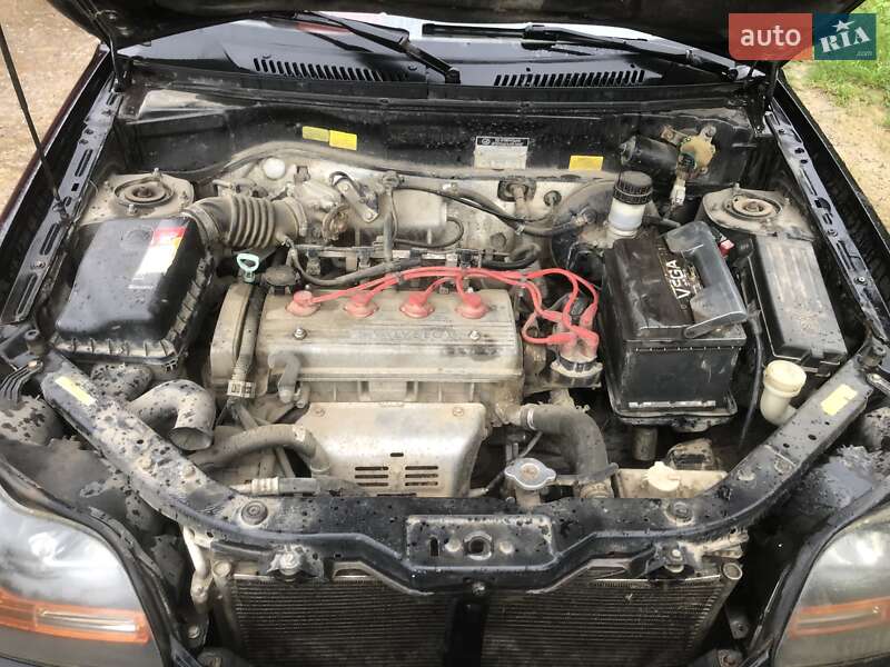 Хэтчбек Geely MR 2008 в Черновцах