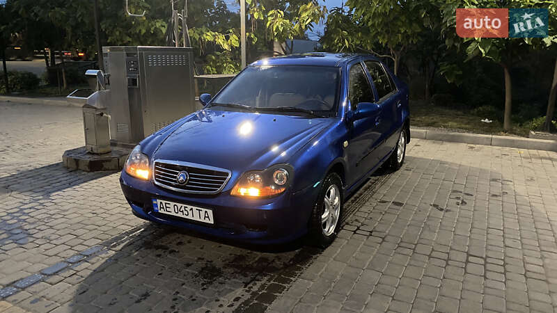 Хэтчбек Geely MR 2008 в 