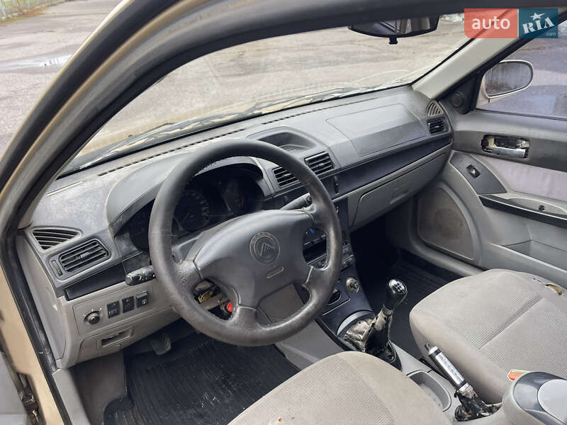 Хетчбек Geely MR 2008 в Золотоноші