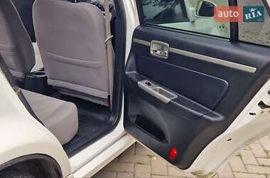 Хэтчбек Geely MR 2009 в  фото 20 Хэтчбек Geely MR 2009 в