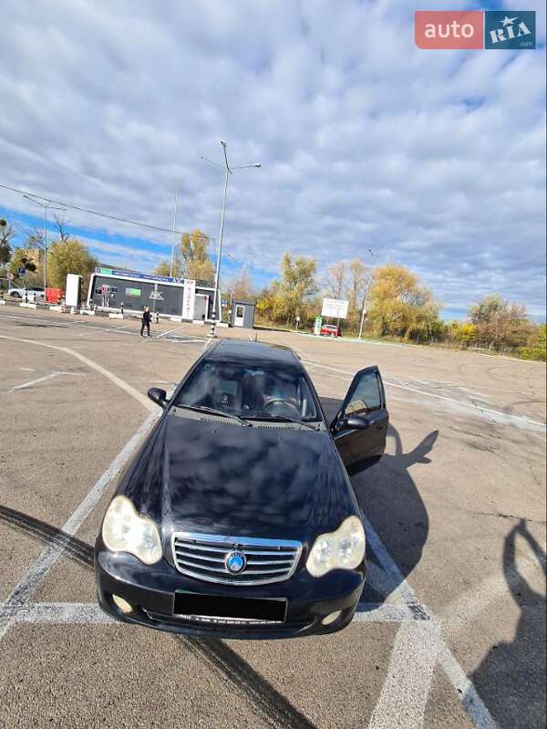 Хэтчбек Geely MR 2010 в Киеве