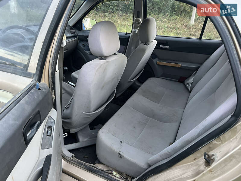 Хэтчбек Geely MR 2007 в Ужгороде