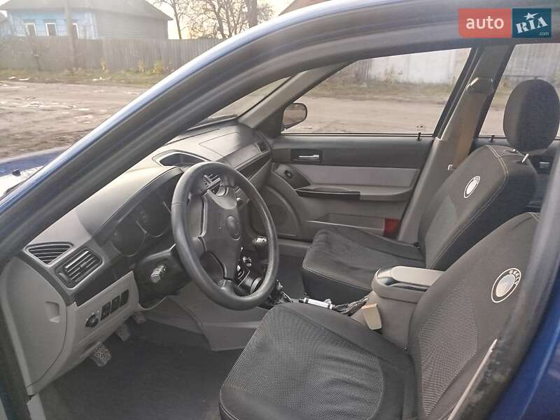 Хэтчбек Geely MR 2008 в Ахтырке