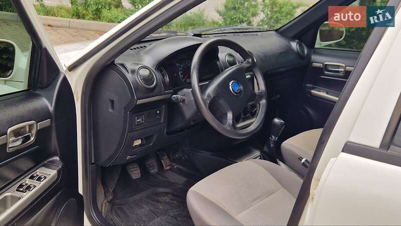 Хэтчбек Geely MR 2009 в Харькове