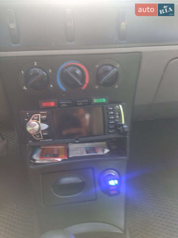 Хетчбек Geely MR 2007 в Шаргороді фото 11 Хетчбек Geely MR 2007 в Шаргороді