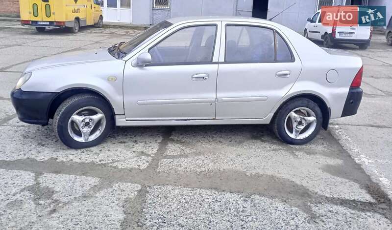 Хэтчбек Geely MR 2008 в Хмельницком