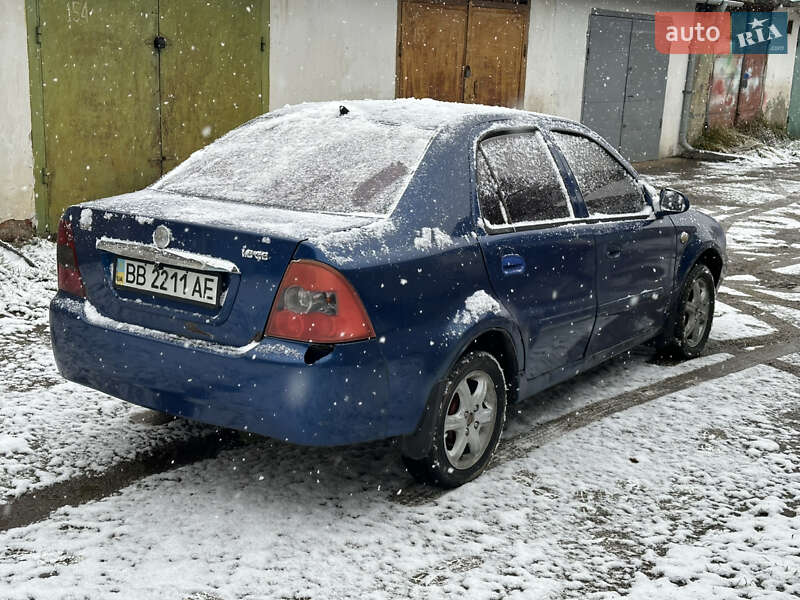 Хетчбек Geely MR 2008 в Стрию