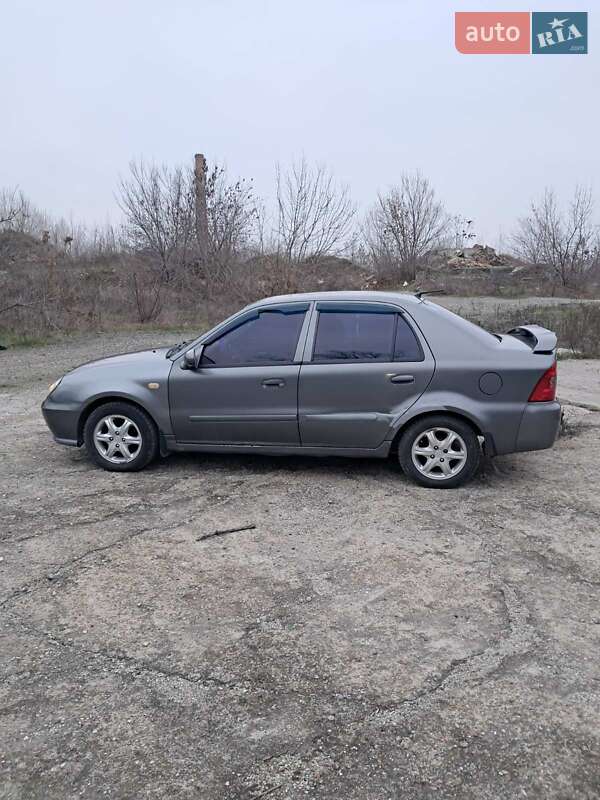 Хэтчбек Geely MR 2008 в Первомайске фото 4 Хэтчбек Geely MR 2008 в Первомайске