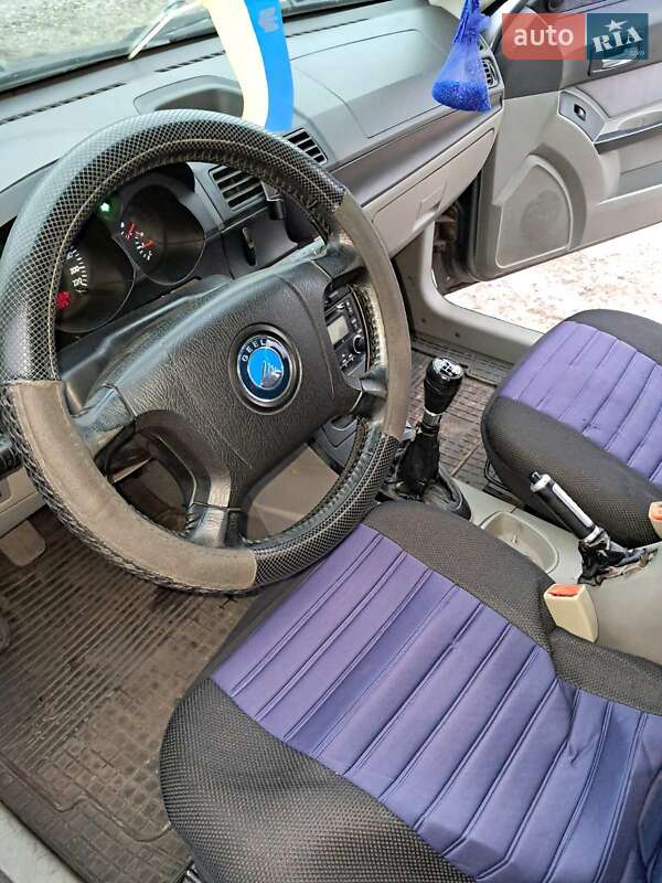 Хэтчбек Geely MR 2008 в Первомайске фото 7 Хэтчбек Geely MR 2008 в Первомайске