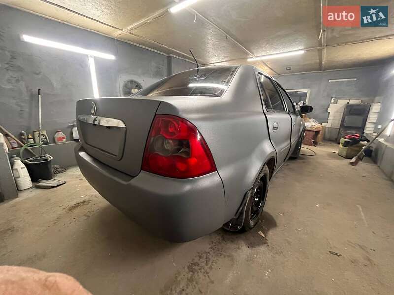 Хэтчбек Geely MR 2008 в Бобрке