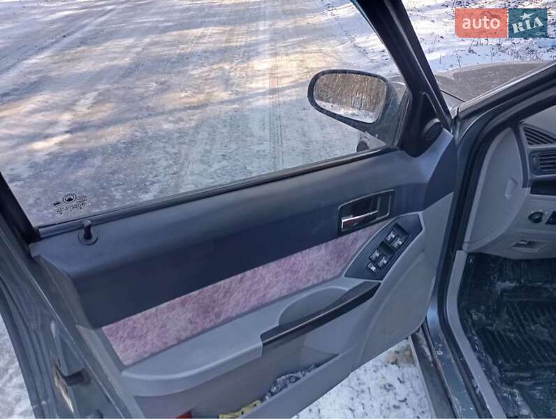 Седан Geely MR 2008 в Полтаве