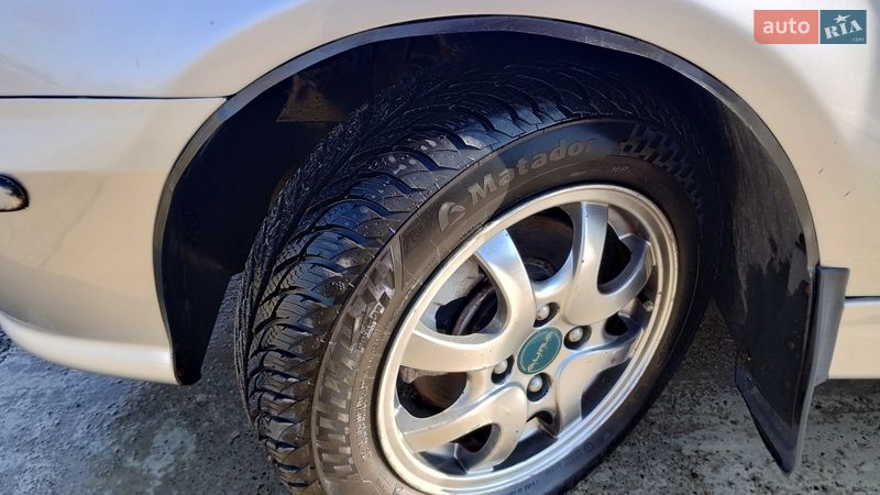 Хэтчбек Geely MR 2008 в Ивано-Франковске