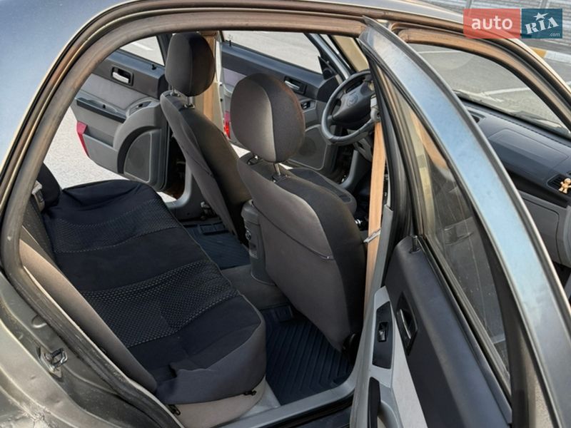 Хетчбек Geely MR 2007 в Києві фото 9 Хетчбек Geely MR 2007 в Києві