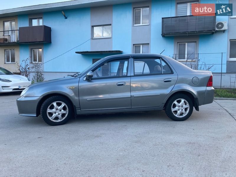 Хетчбек Geely MR 2009 в Березані