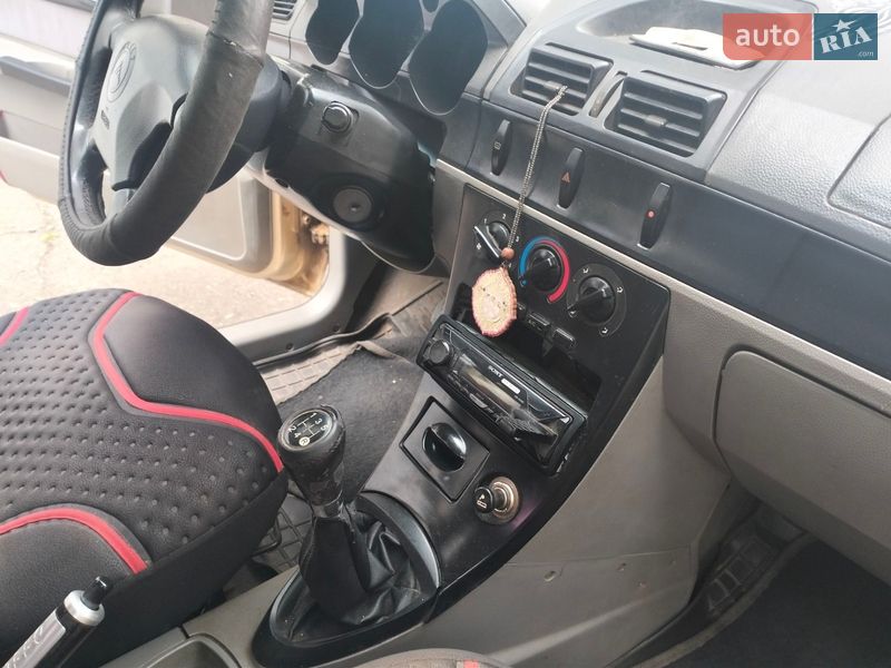 Хэтчбек Geely MR 2008 в Николаеве фото 7 Хэтчбек Geely MR 2008 в Николаеве