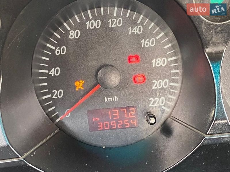 Хэтчбек Geely MR 2008 в Тульчине