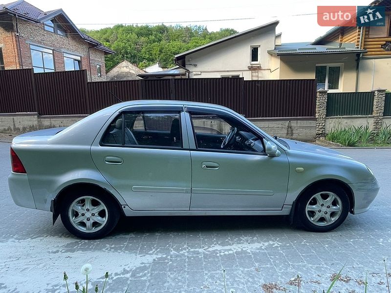 Хетчбек Geely MR 2008 в Львові
