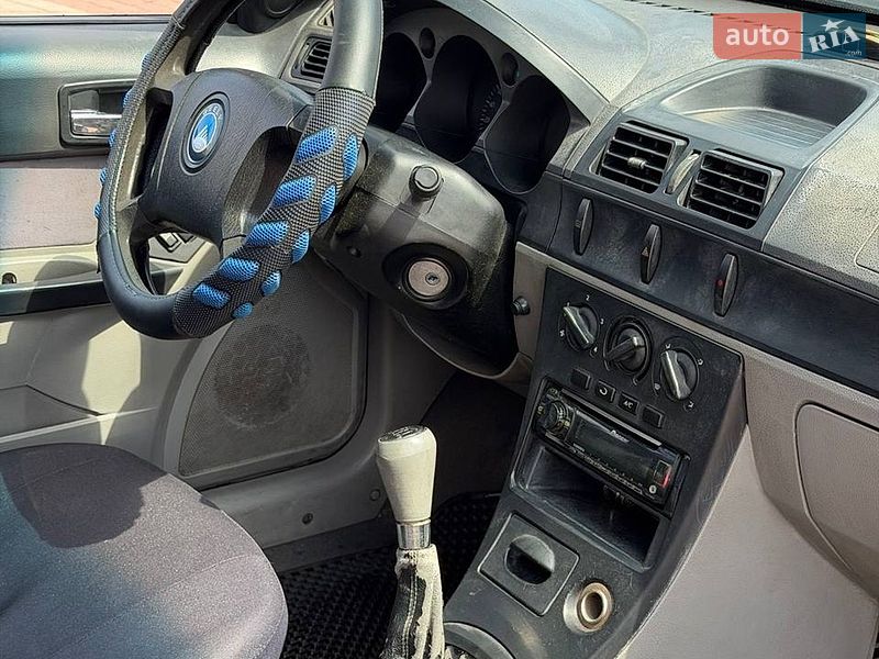 Хэтчбек Geely MR 2007 в Запорожье фото 9 Хэтчбек Geely MR 2007 в Запорожье