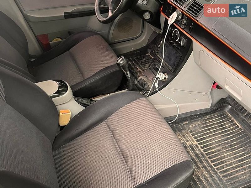 Хэтчбек Geely MR 2007 в Кропивницком фото 3 Хэтчбек Geely MR 2007 в Кропивницком