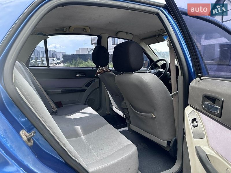 Хетчбек Geely MR 2008 в Луцьку