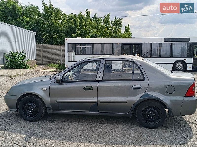 Хэтчбек Geely MR 2008 в Запорожье