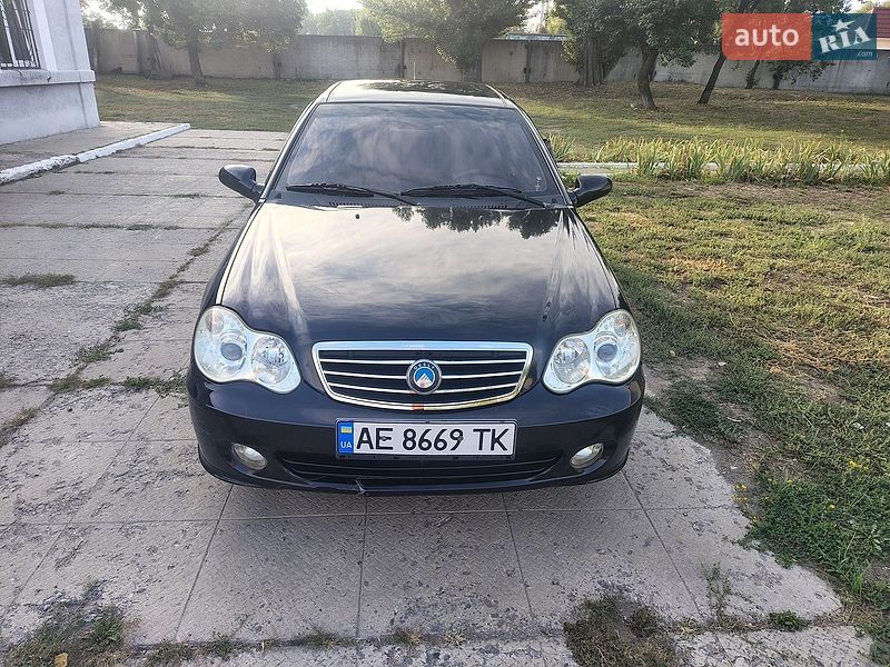 Седан Geely MR 2010 в Павлограді