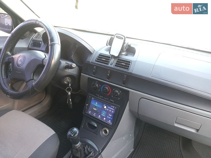 Хетчбек Geely MR 2008 в Шептицькому фото 11 Хетчбек Geely MR 2008 в Шептицькому