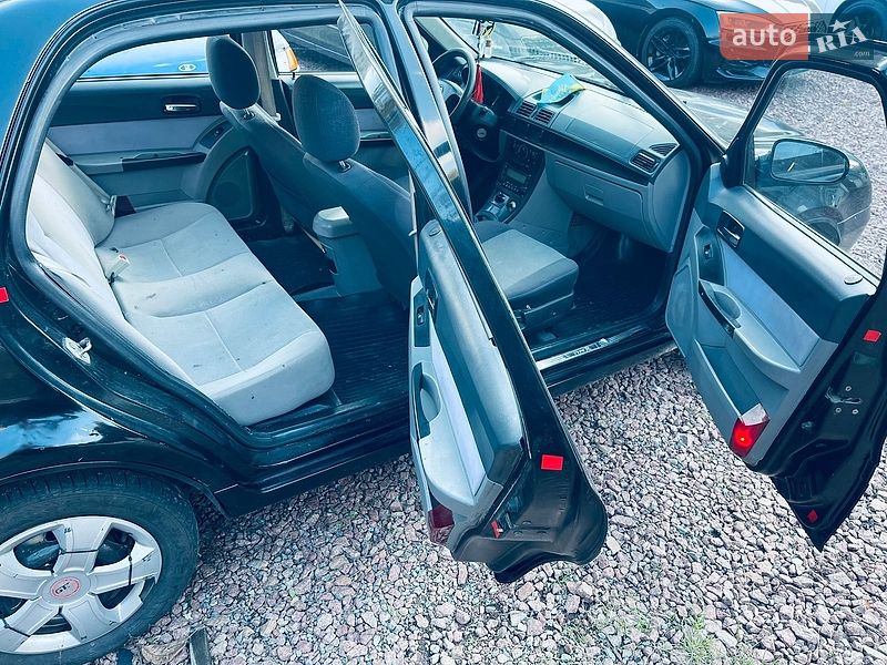 Хэтчбек Geely MR 2008 в Киеве