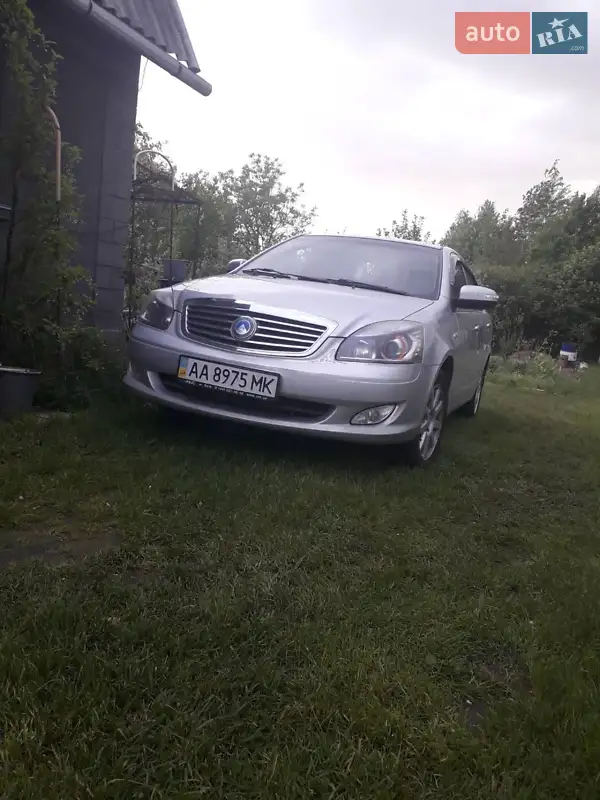 Geely SL 2012