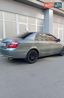 Седан Geely SL 2011 в 