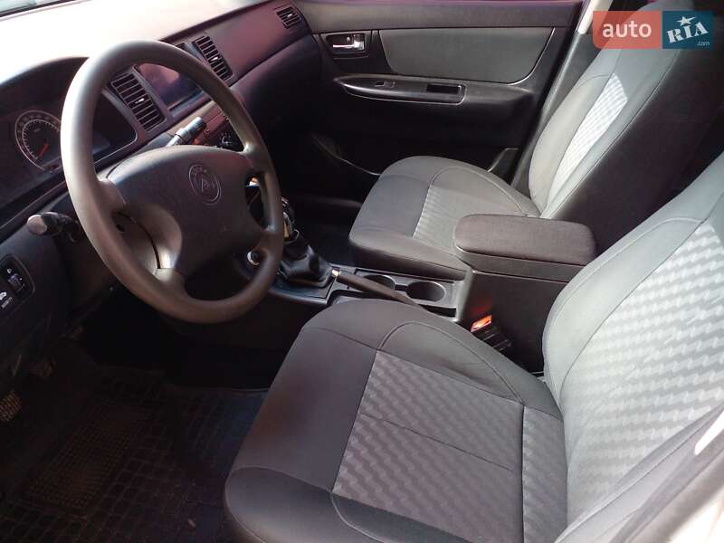 Седан Geely SL 2013 в Мукачево