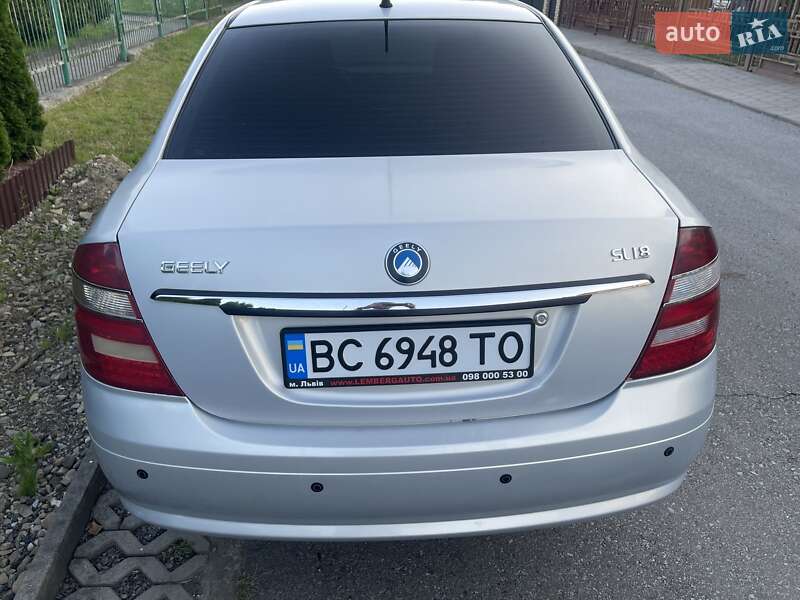 Седан Geely SL 2011 в Стрию