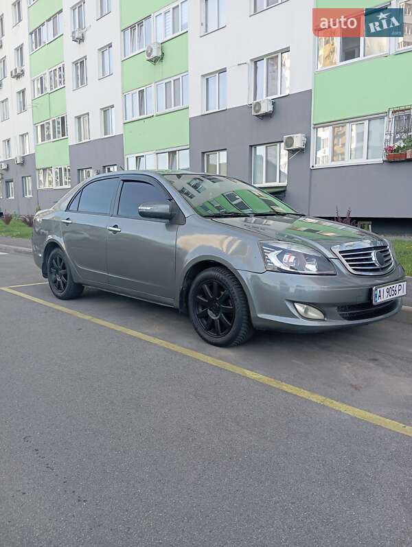Geely SL