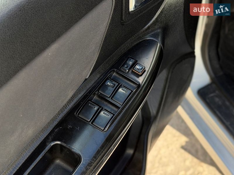 Седан Geely SL 2012 в Шептицькому