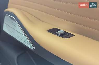 Внедорожник / Кроссовер Geely Starship 7 2025 в 