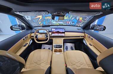 Позашляховик / Кросовер Geely Starship 7 2025 в 