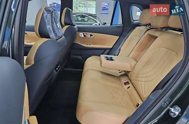 Позашляховик / Кросовер Geely Starship 7 2025 в 