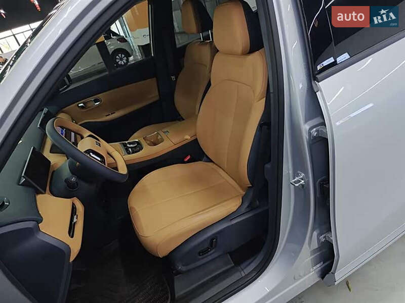 Позашляховик / Кросовер Geely Starship 7 2025 в Києві