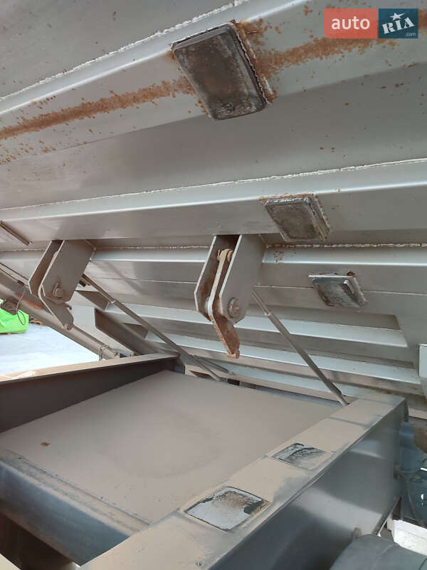 Зерновоз - полуприцеп General Trailers TF 2004 в Черновцах фото 24 Зерновоз - полуприцеп General Trailers TF 2004 в Черновцах