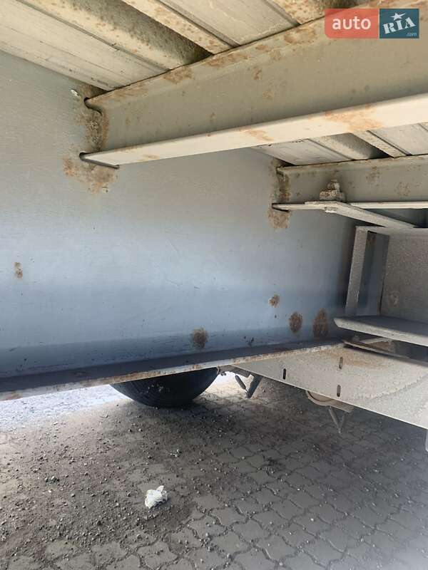 Тентованный борт (штора) - полуприцеп General Trailers TF 2001 в Херсоне фото 3 Тентованный борт (штора) - полуприцеп General Trailers TF 2001 в Херсоне