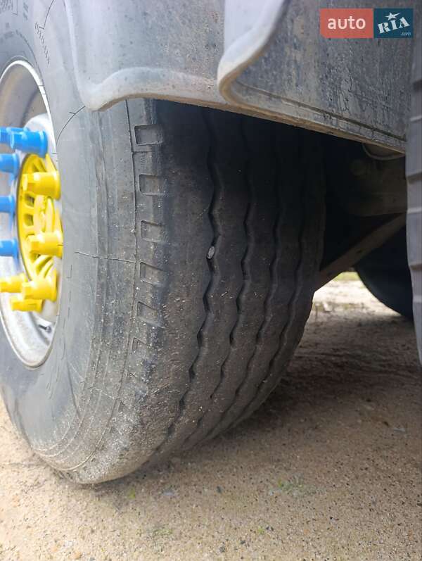 Тентований борт (штора) - напівпричіп General Trailers ТХ34 2004 в Вінниці фото 14 Тентований борт (штора) - напівпричіп General Trailers ТХ34 2004 в Вінниці