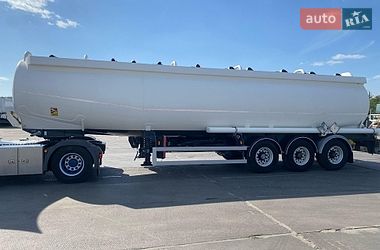 Цистерна полуприцеп General Trailers TX 2003 в Киеве