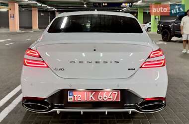 Седан Genesis G70 2022 в 