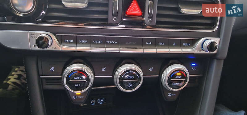 Седан Genesis G70 2018 в Одесі