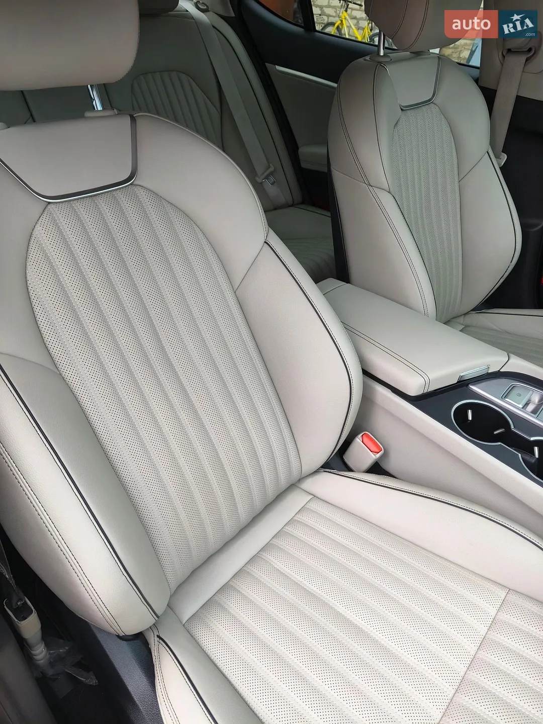 2019 Genesis G70 - мініатюра 42