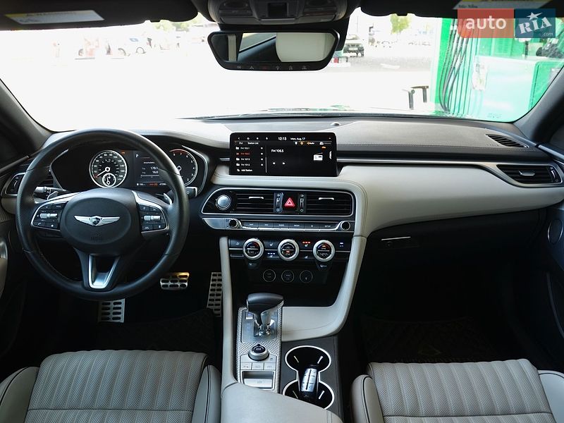 Седан Genesis G70 2023 в Киеве