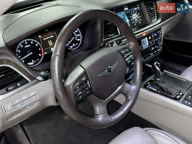 Седан Genesis G80 2016 в Киеве